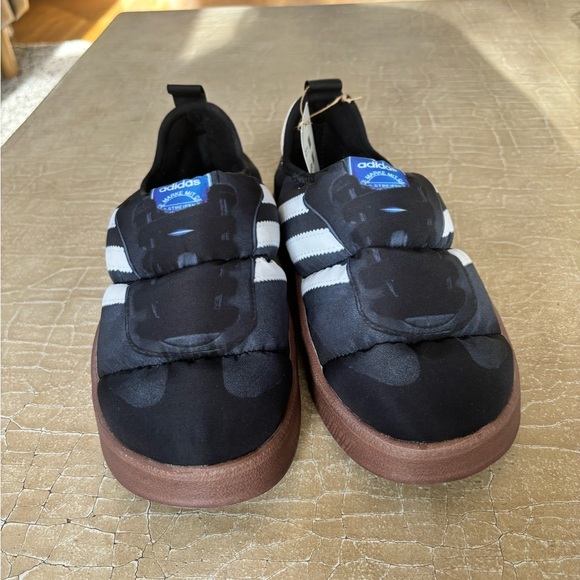 Adidas Puffylette 'Samba' HP6700
Mens - NWT - Picture 1 of 9